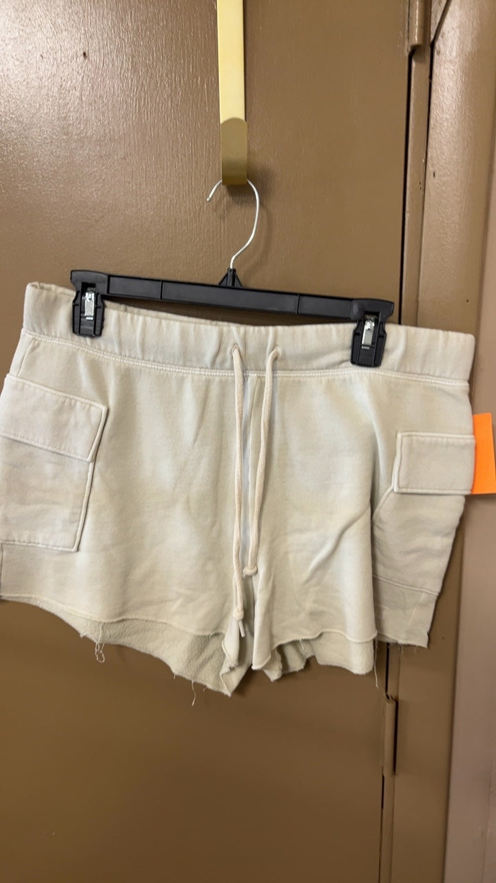 Vs pink Shorts Large