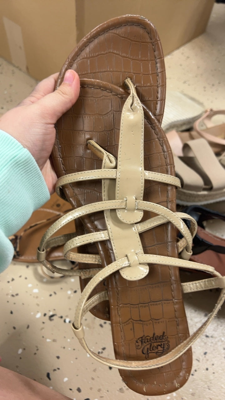Faded Glory Sandals 11