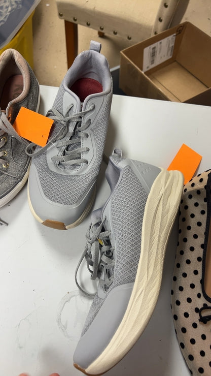 Twisted X Sneakers 9.5