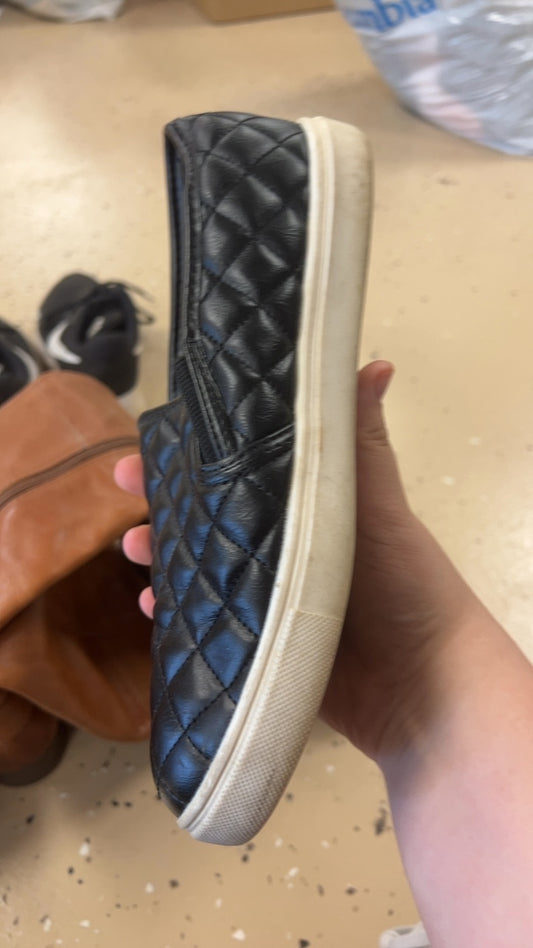 Sneakers 6.5