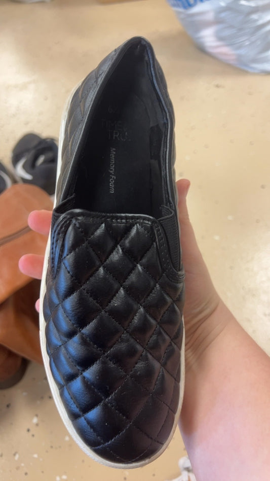 Sneakers 6.5