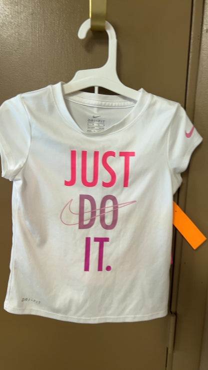 Nike 2 piece set Youth 6