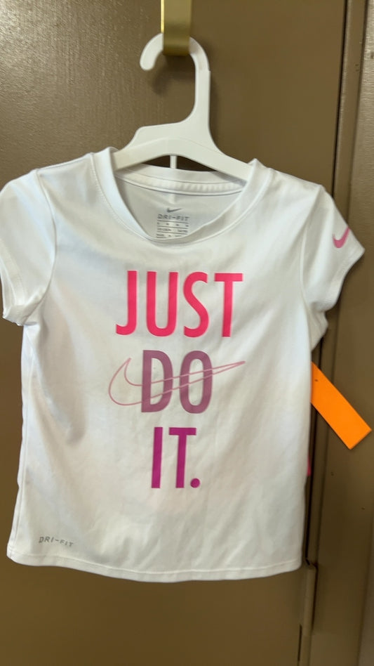 Nike 2 piece set Youth 6