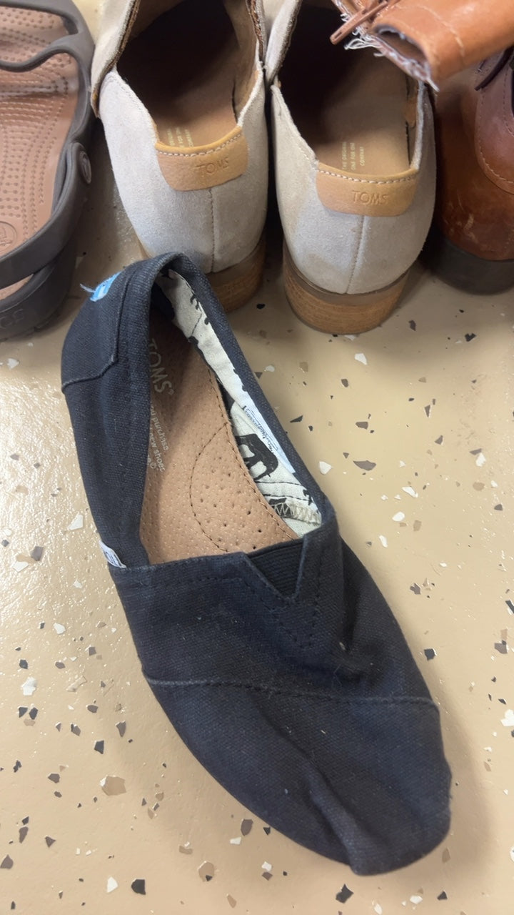 TOMS Slippers 7