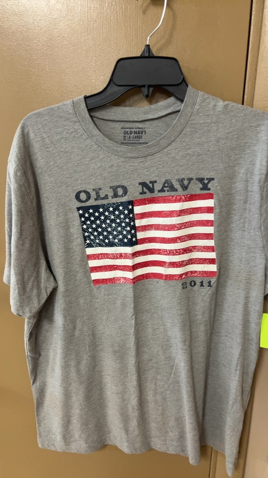 Old Navy T-Shirt XL