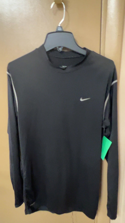 Nike Sportswear Large