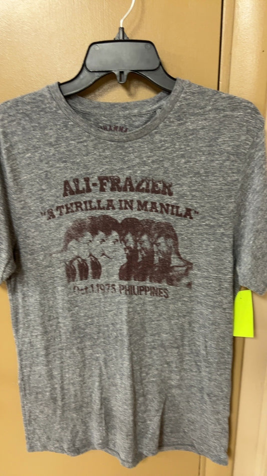 T-Shirt Medium