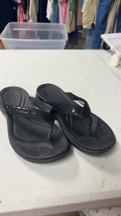 Crocs Sandals 8