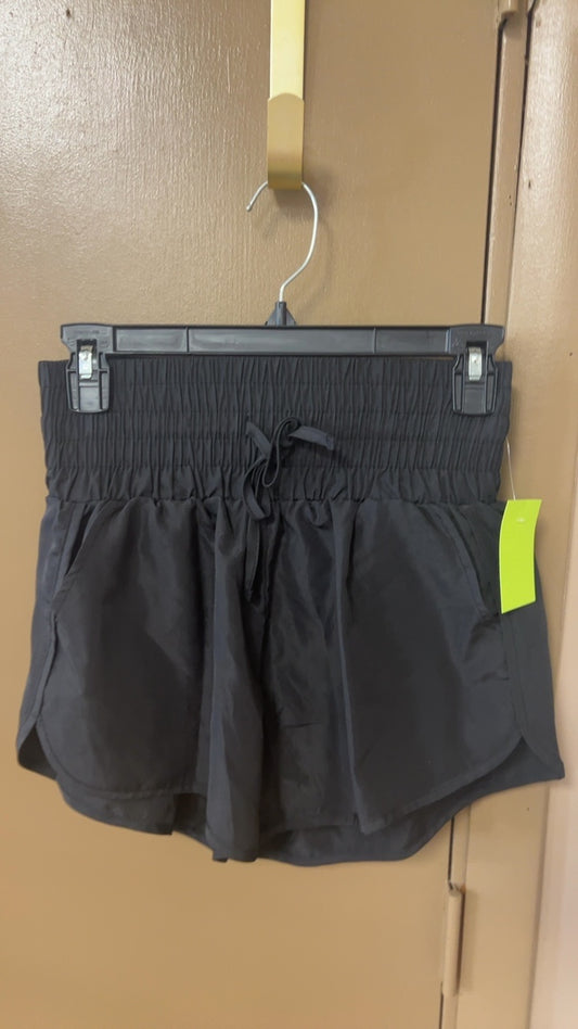 Shorts Small