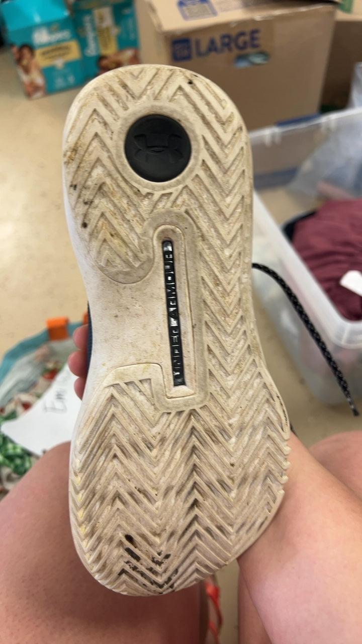 Under Armour Sneakers 7