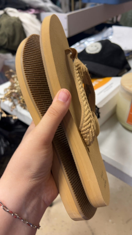 Sandals 9 Beige