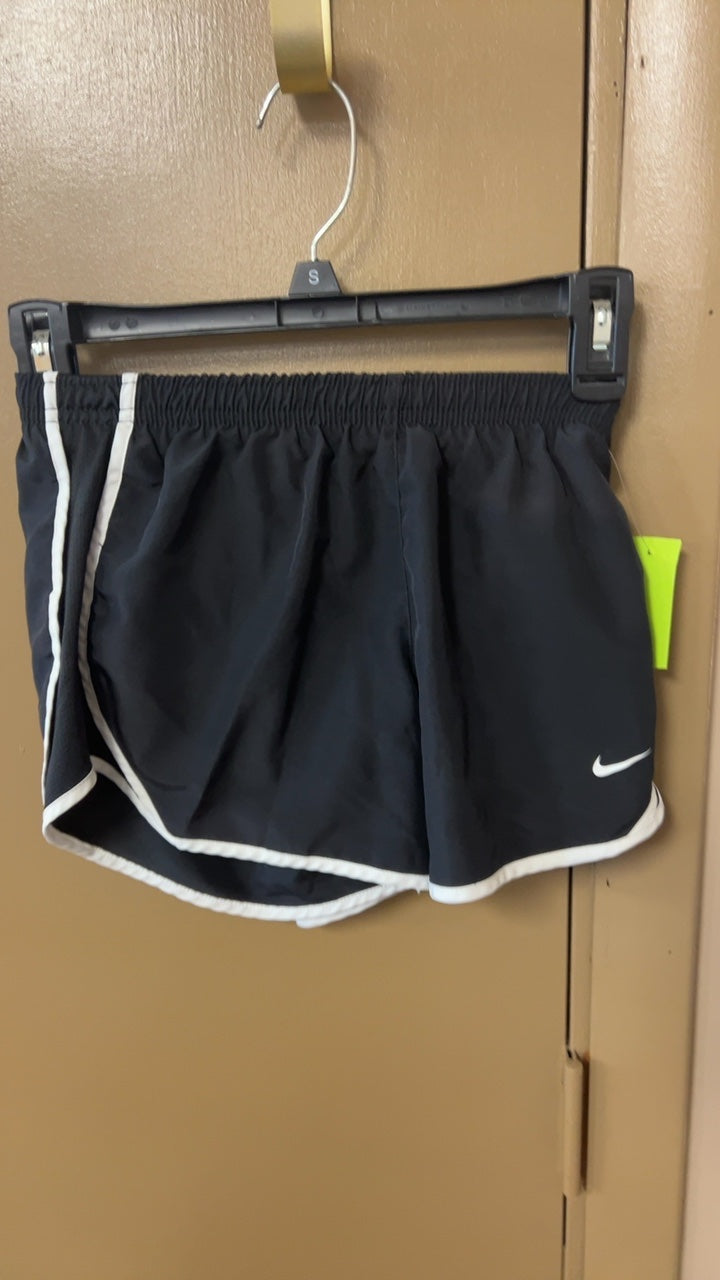 Nike Shorts YOUTH Medium Black