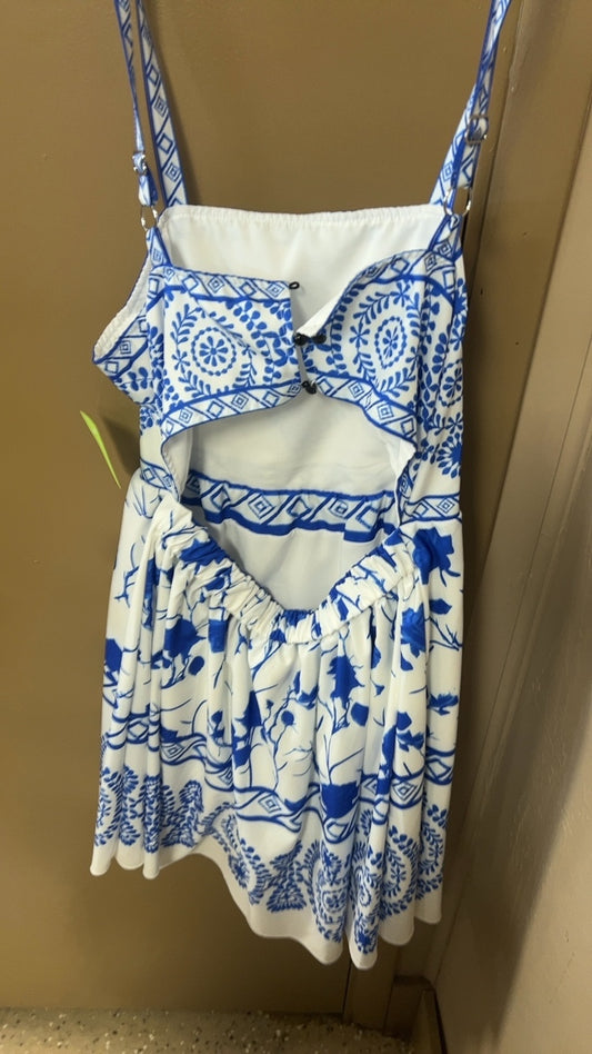 Dress Large White and Blue