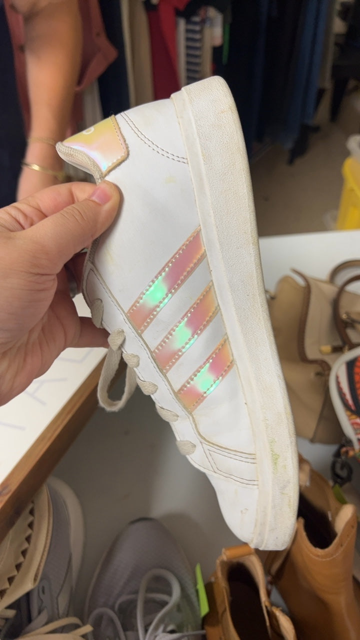 Adidas Sneakers 5.5 White