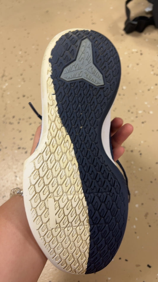 Nike Sneakers Mens 7 Navy blue and white