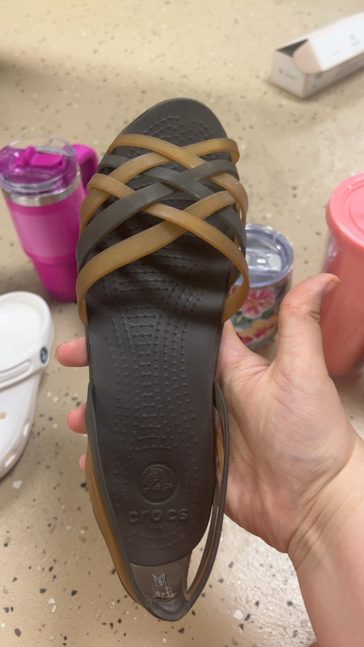 Crocs Sandals 7 Brown and gray
