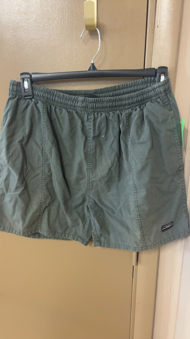 MENS MEDIUM Olive Green