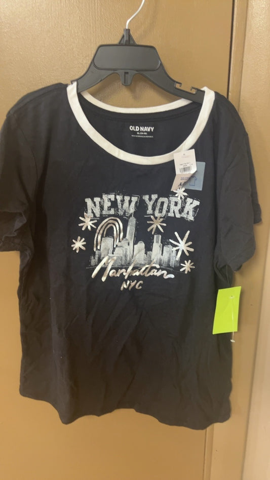 Old Navy T-Shirt YOUTH 14/16 Black and white