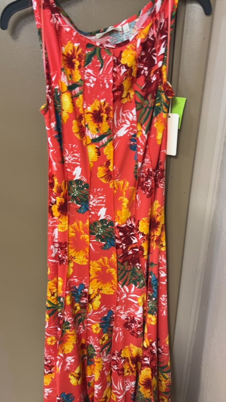 Dress Medium Red floral pattern