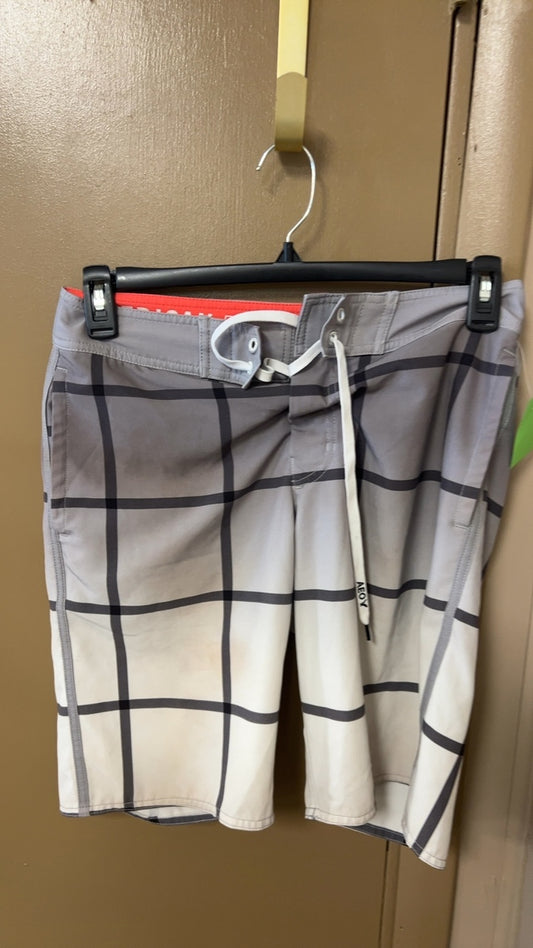 American Eagle Shorts MENS SMALL Gray with a checkered pattern
