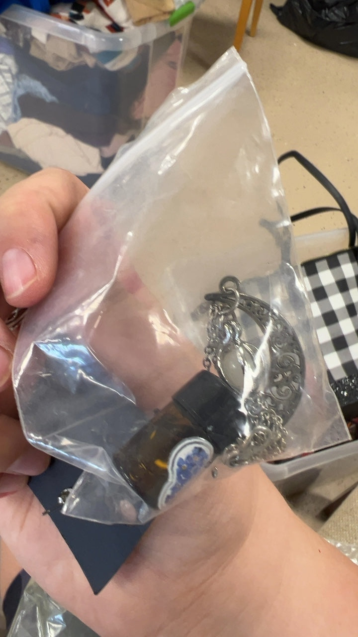 Essential oil necklace 
