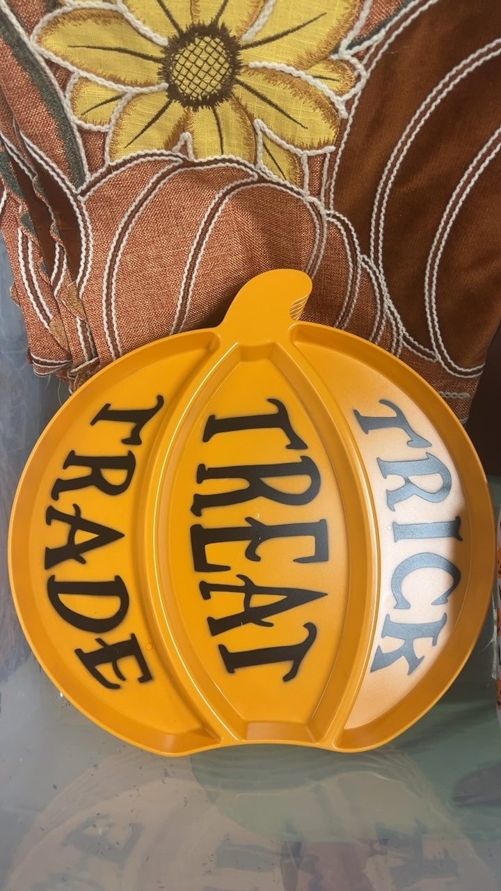 Tray