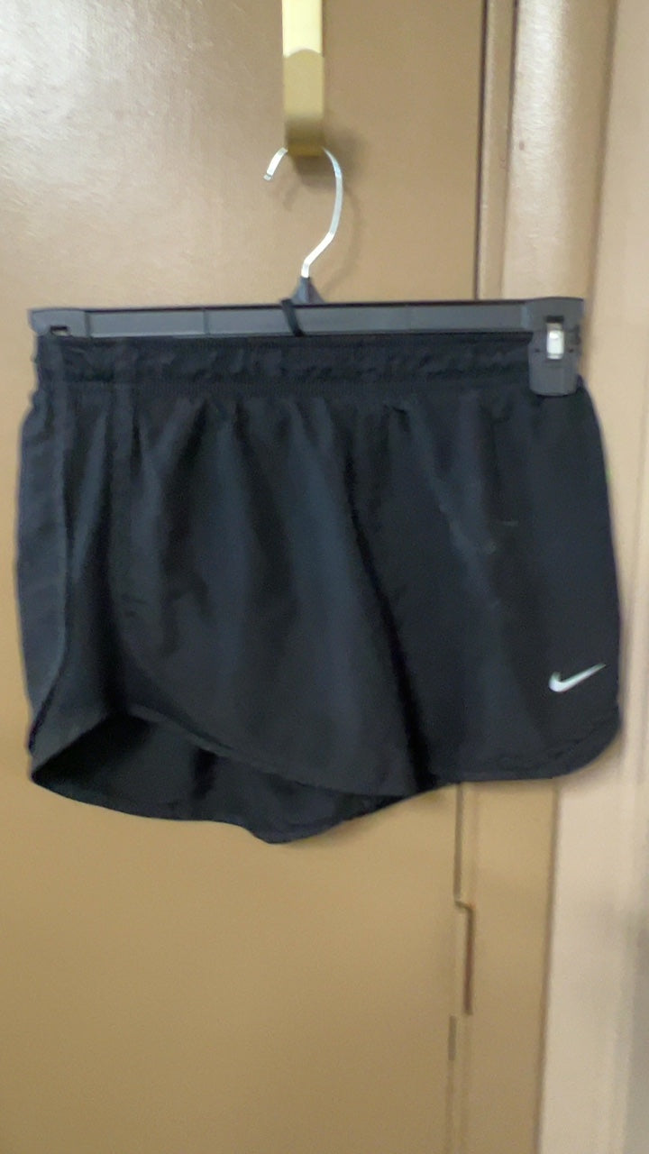 Nike Shorts Large Black