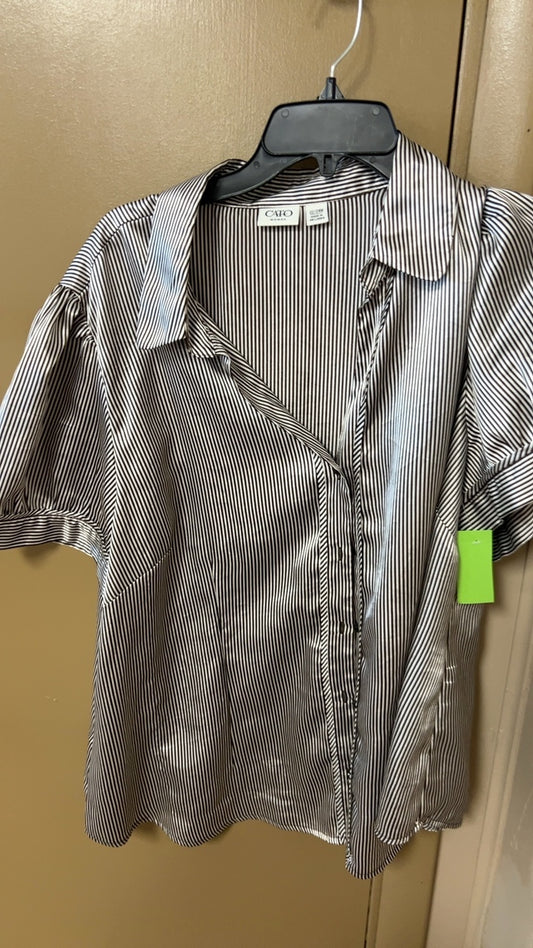 Cato Shirt 22/24 plus Black and white