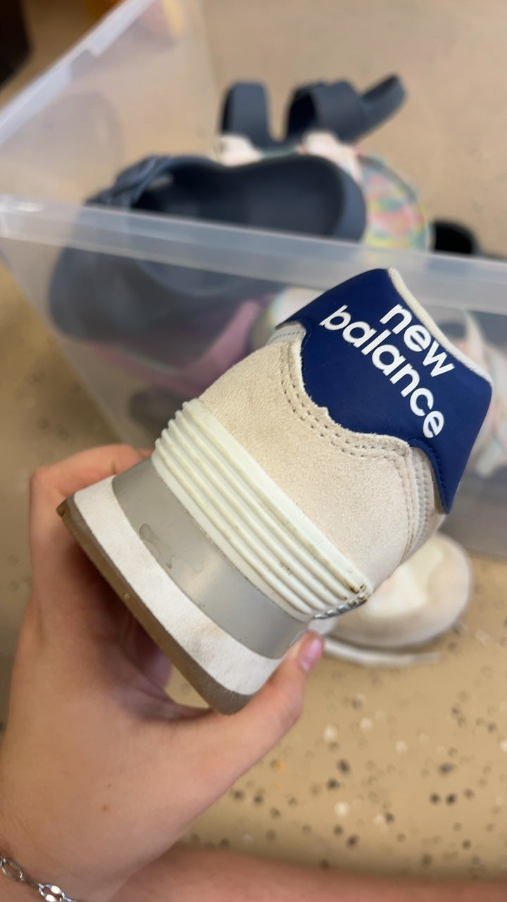 New Balance Sneakers 7.5 Cream/Off-white with navy blue accents