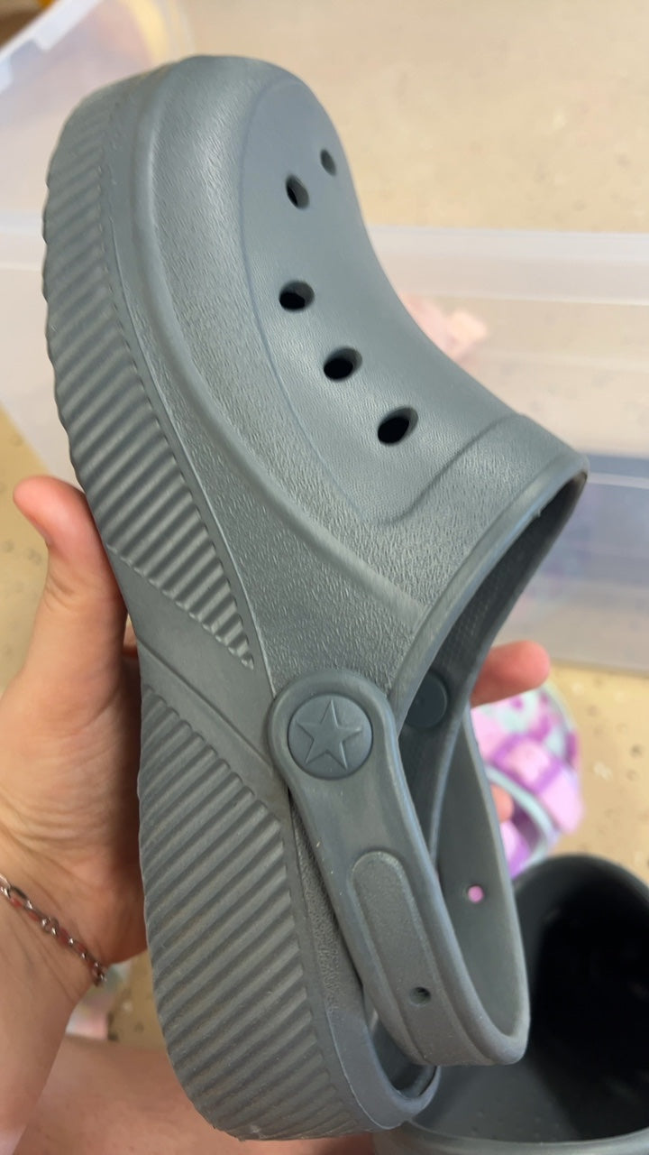 Slippers 6/7 Gray