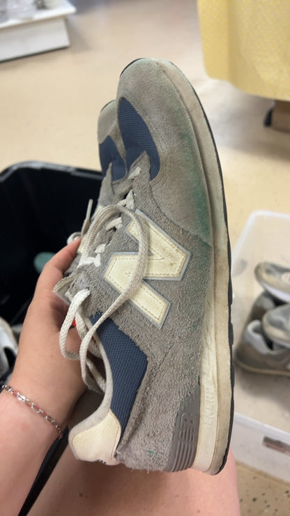 New Balance Sneakers Beige, navy blue, and off-white
