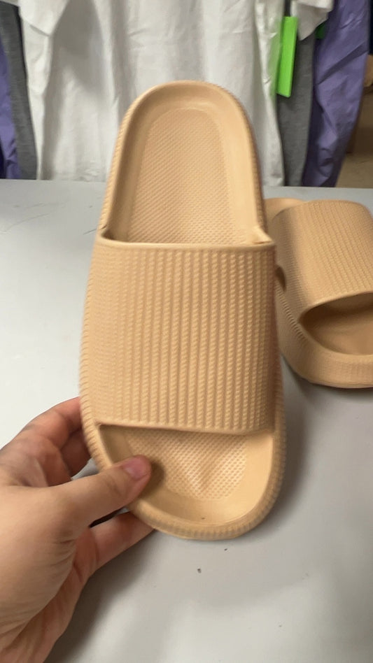 Slippers 9/10 Beige
