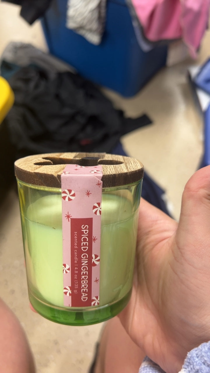  Candle Light Green