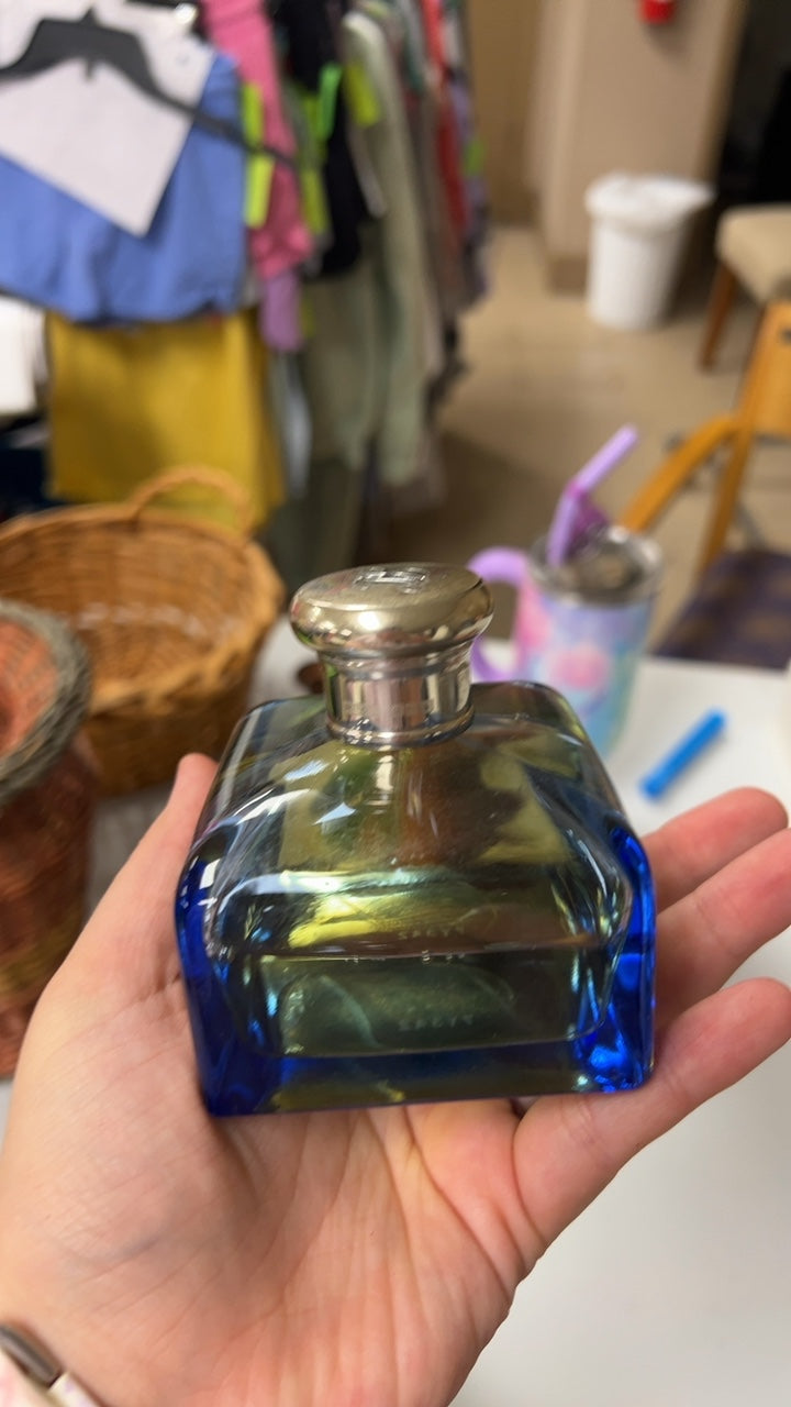Fragrance Blue and clear
