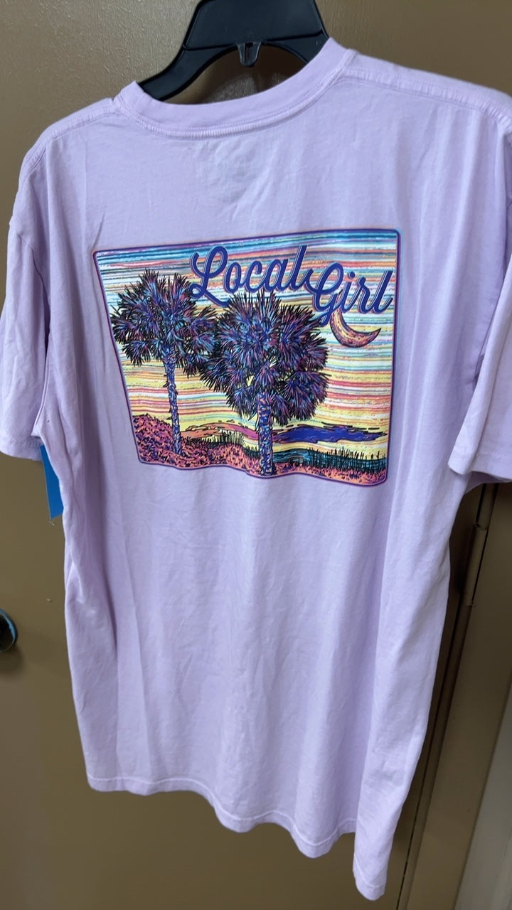 Local Girl Outfitter T-Shirt Large Light pink
