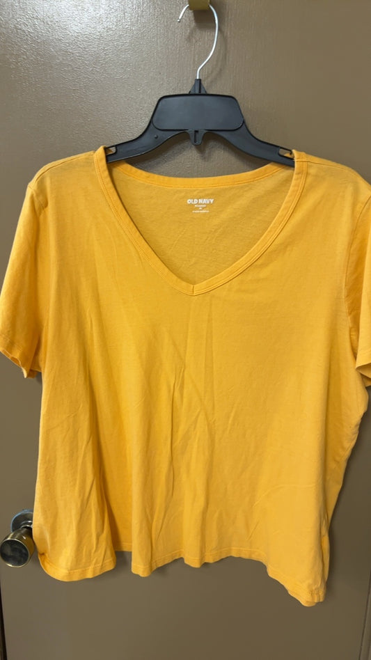 Old Navy T-Shirt XL Yellow