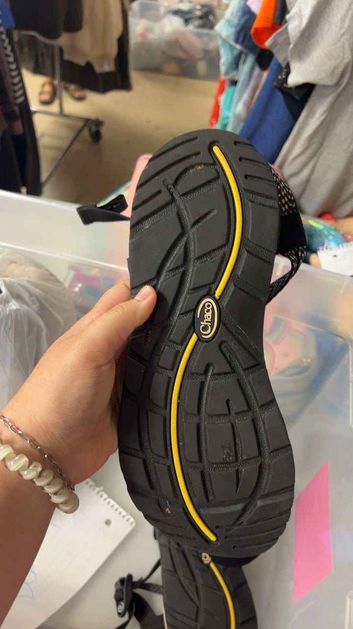 Chaco Sandals 10 Black with white details