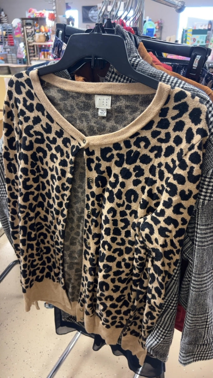 Cardigan XL Beige and black