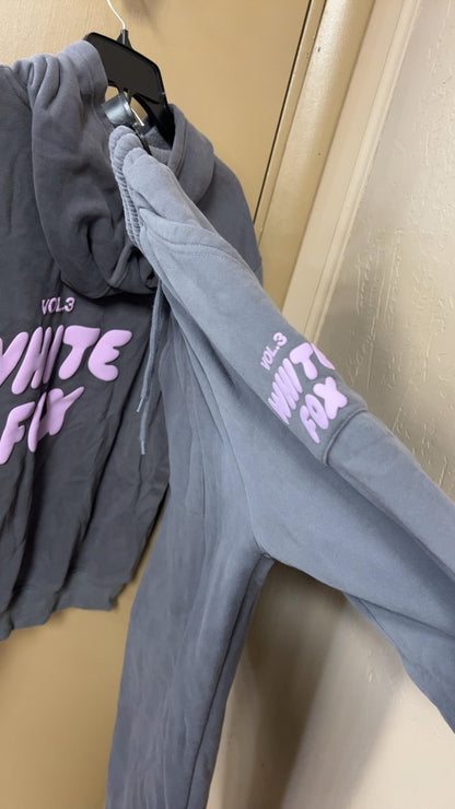 White fox Sweatshirt 2 piece set Small Pants Medium/Large Sweatshirt Gray