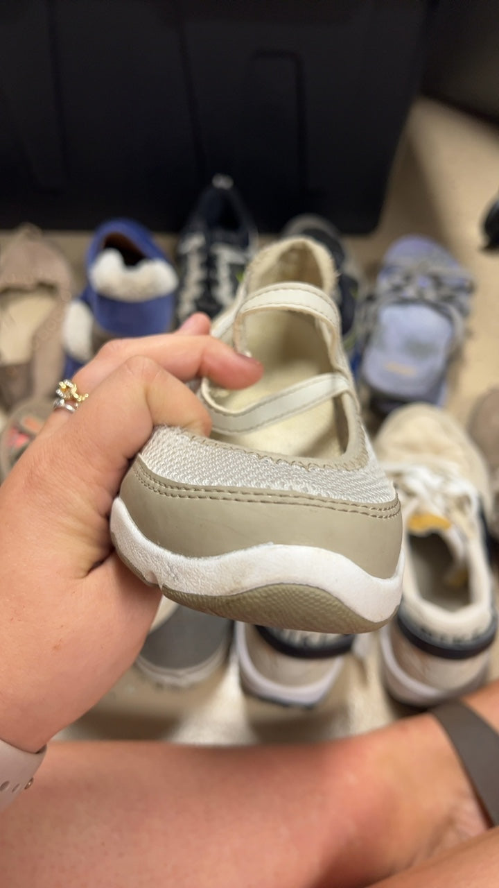 LL Bean Sneakers 6 Beige