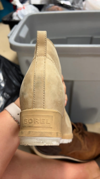 Sorel Sneakers 9.5 Beige
