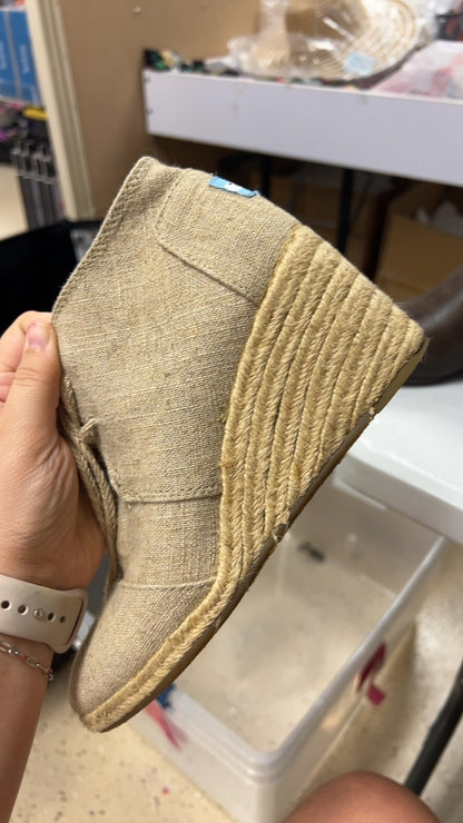 Toms Espadrille 7.5 Beige