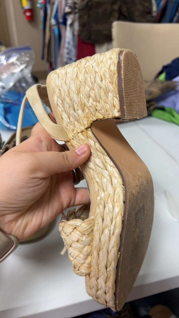 Sandals 8 Beige