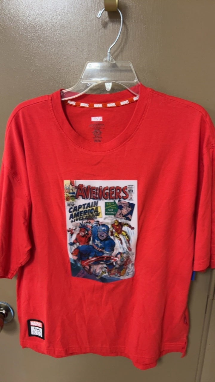 Marvel T-Shirt Medium Red