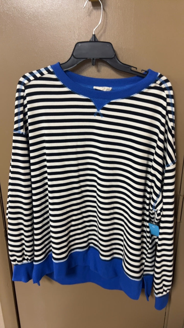 Sweater Large Black, White, Blue