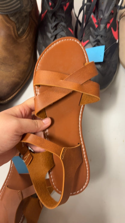 Sandals 8 Brown