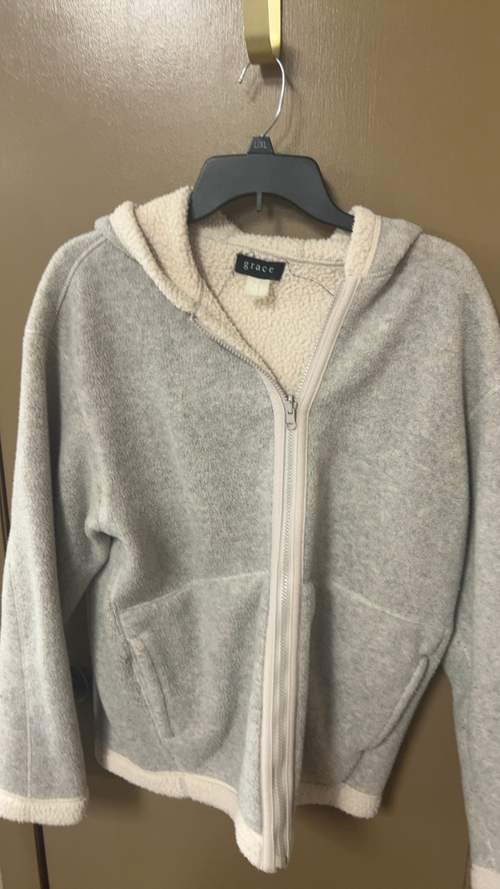 grace Hoodie XL Gray and cream
