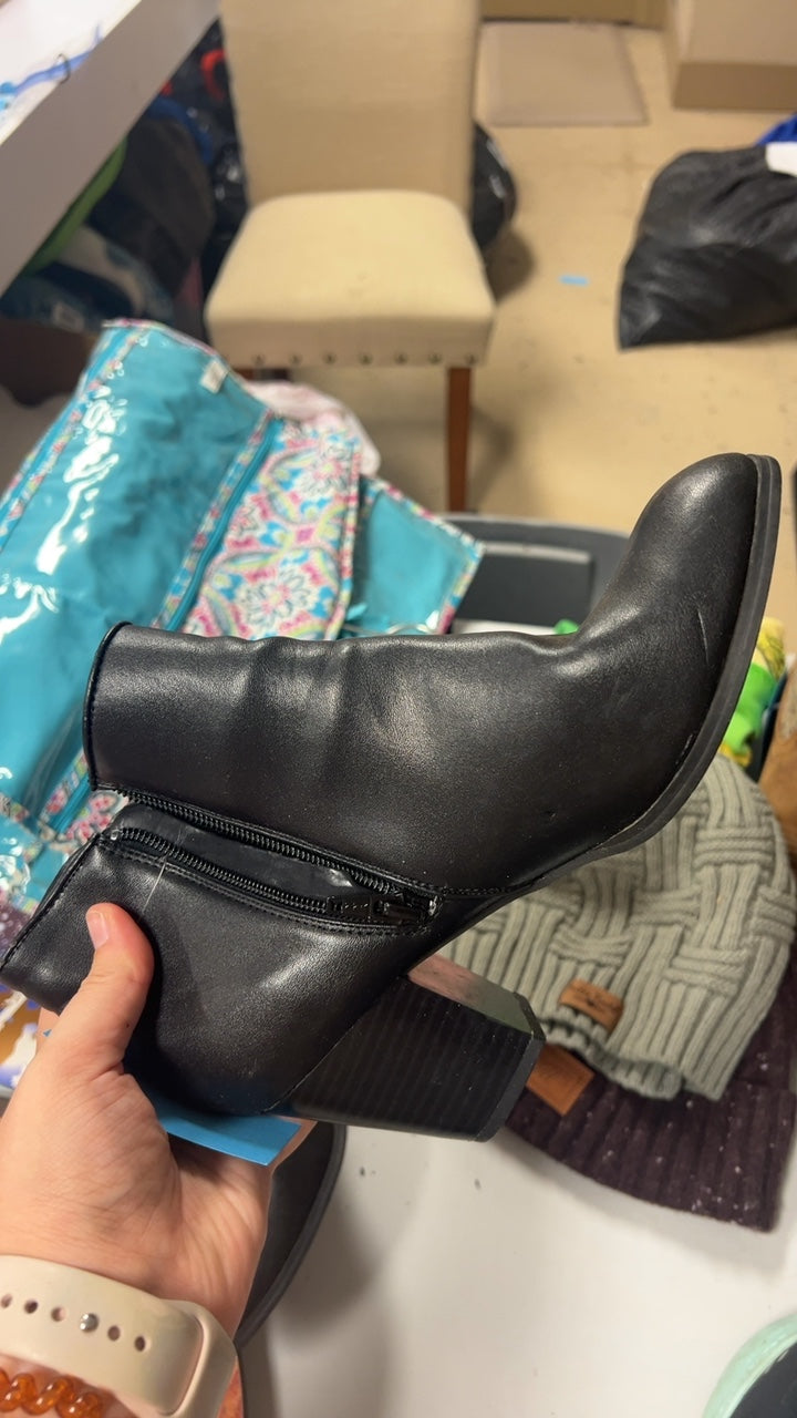 Boots 8 Black
