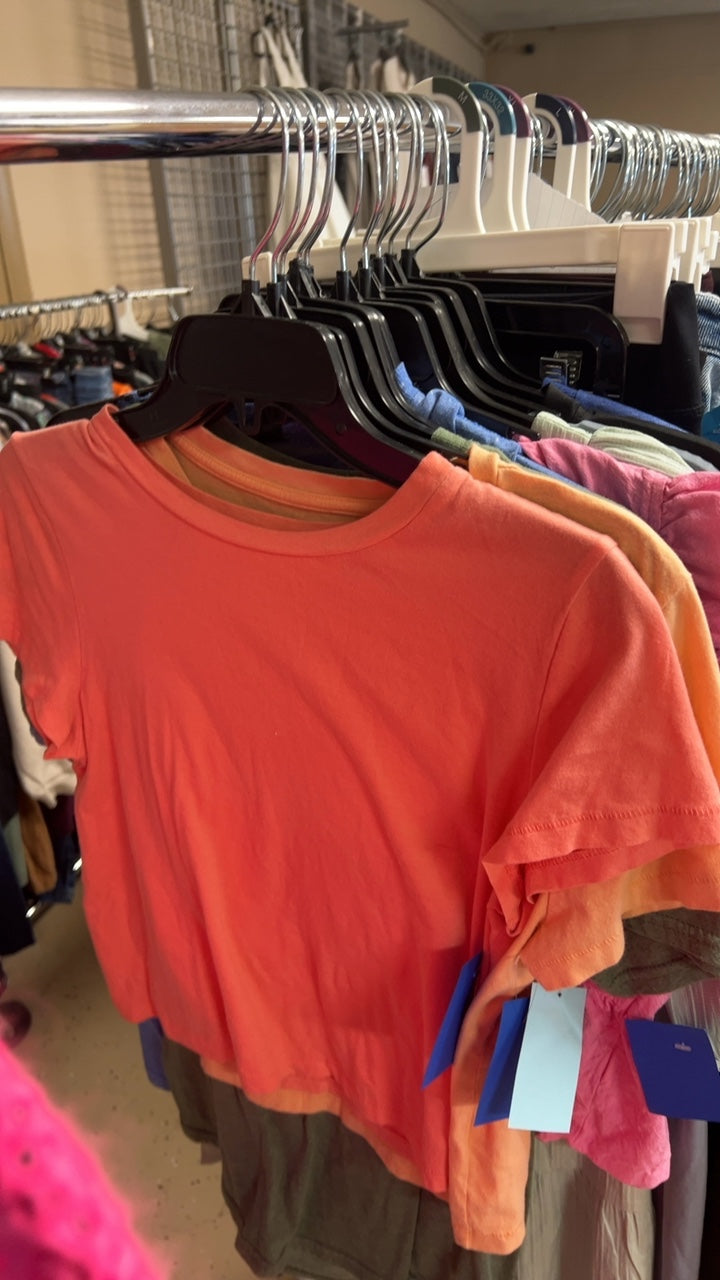 T-Shirt Small Orange