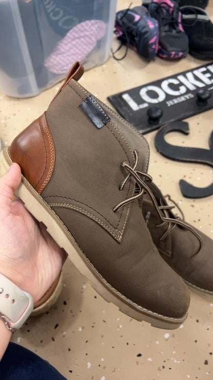 Boots 5 Brown and beige